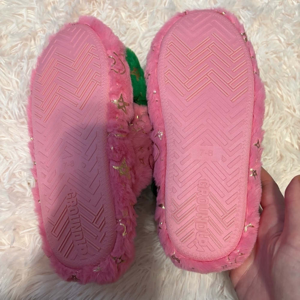 Wicked Women’s Slippers NEW 7/8 Glinda Elphaba Pink Green - Picture 8 of 8
